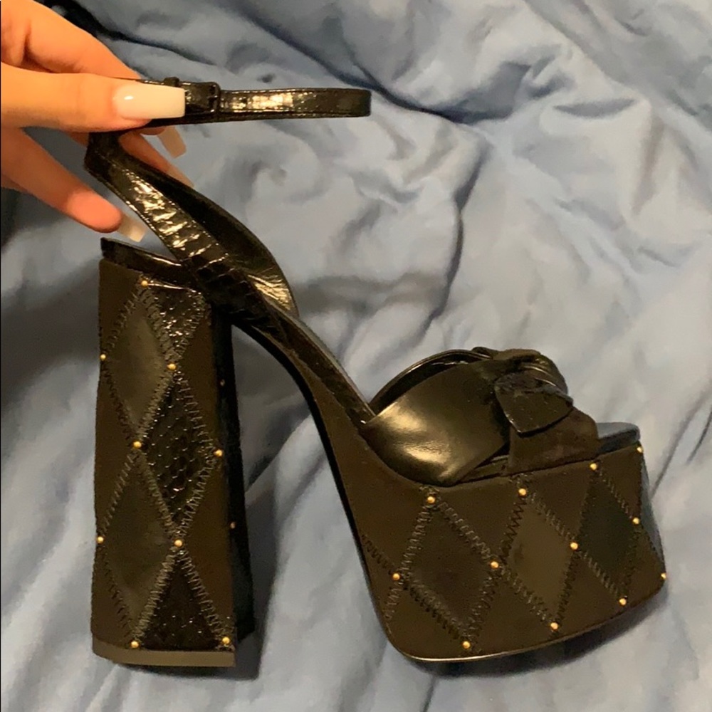 COPY - YSL Yves Saint Laurent Paige Suede Platfor…